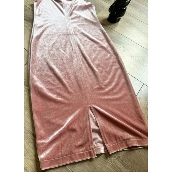 Zara • Trafaluc pink velvet dress - Picture 9 of 9